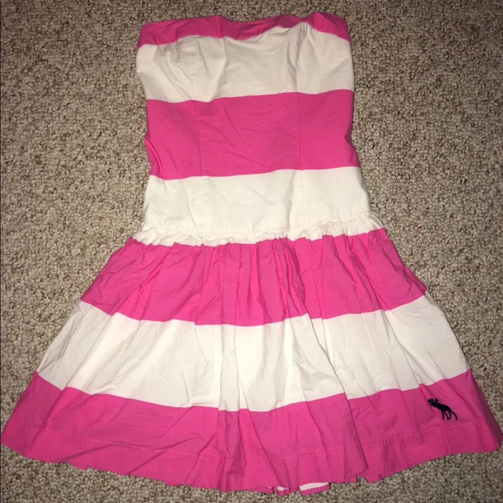 Strapless dress